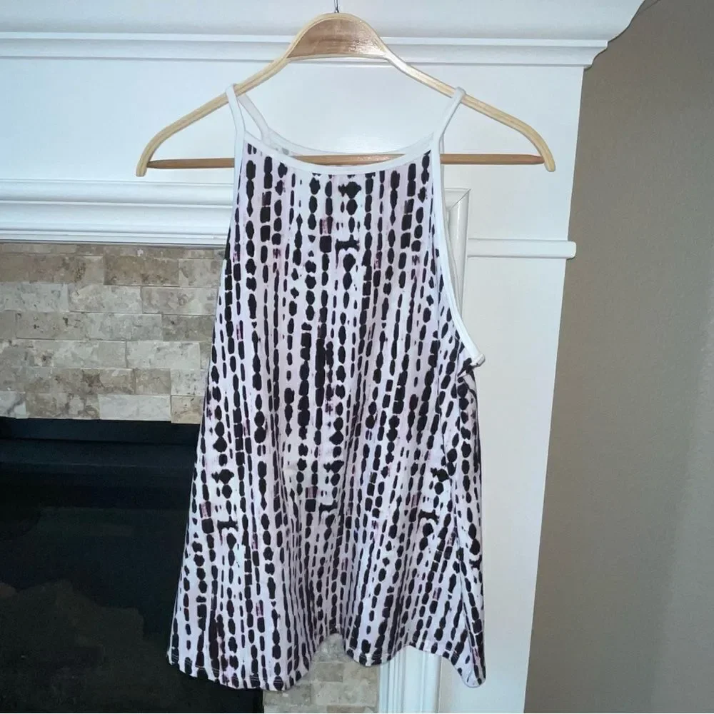 Torrid Multi Tie-Dye High Neck Foxy Tank Top Shirt 1X - Picture 2 of 3